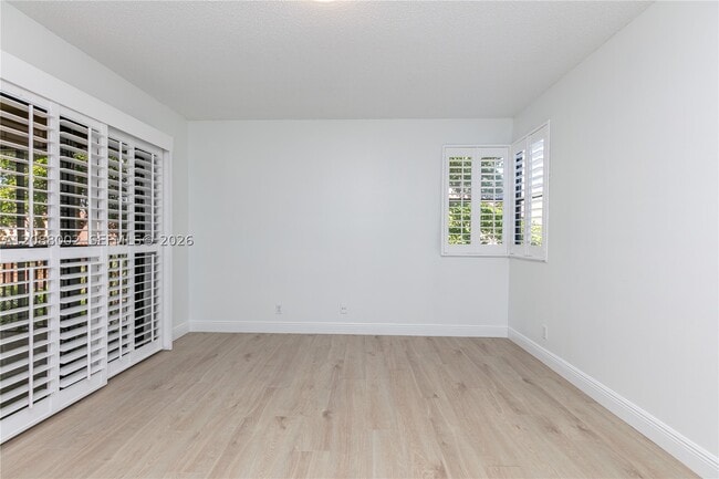 Building Photo - 5741 Riverside Dr