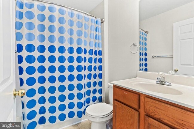 Building Photo - 1905 Camelia Ct