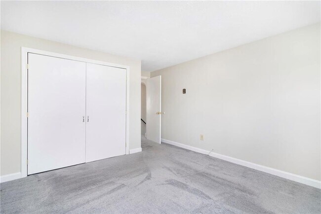 Building Photo - 239 Eustis Ave