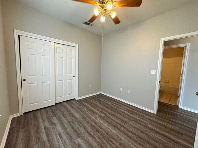 Building Photo - 1717 Constantino Cir