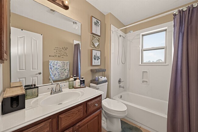 Building Photo - 6518 Palo Duro Dr