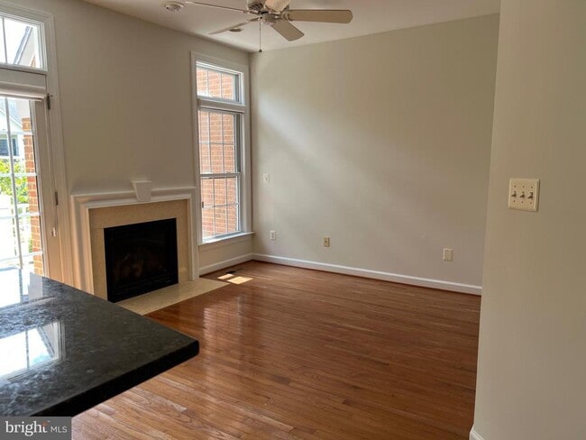 Building Photo - 11463 Galliec St