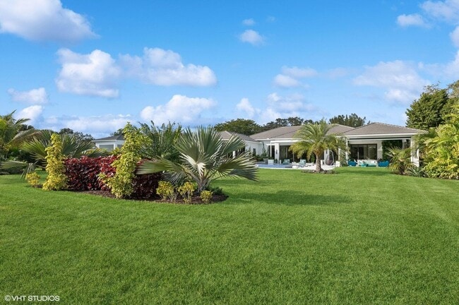 Building Photo - 8533 N Native Dancer Rd