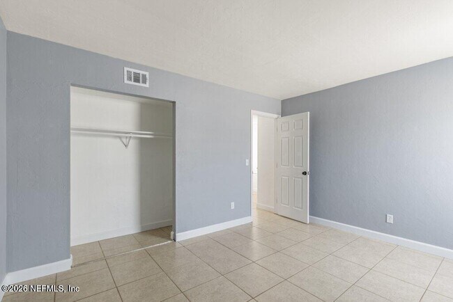 Building Photo - 2885 Sand Castle Ln