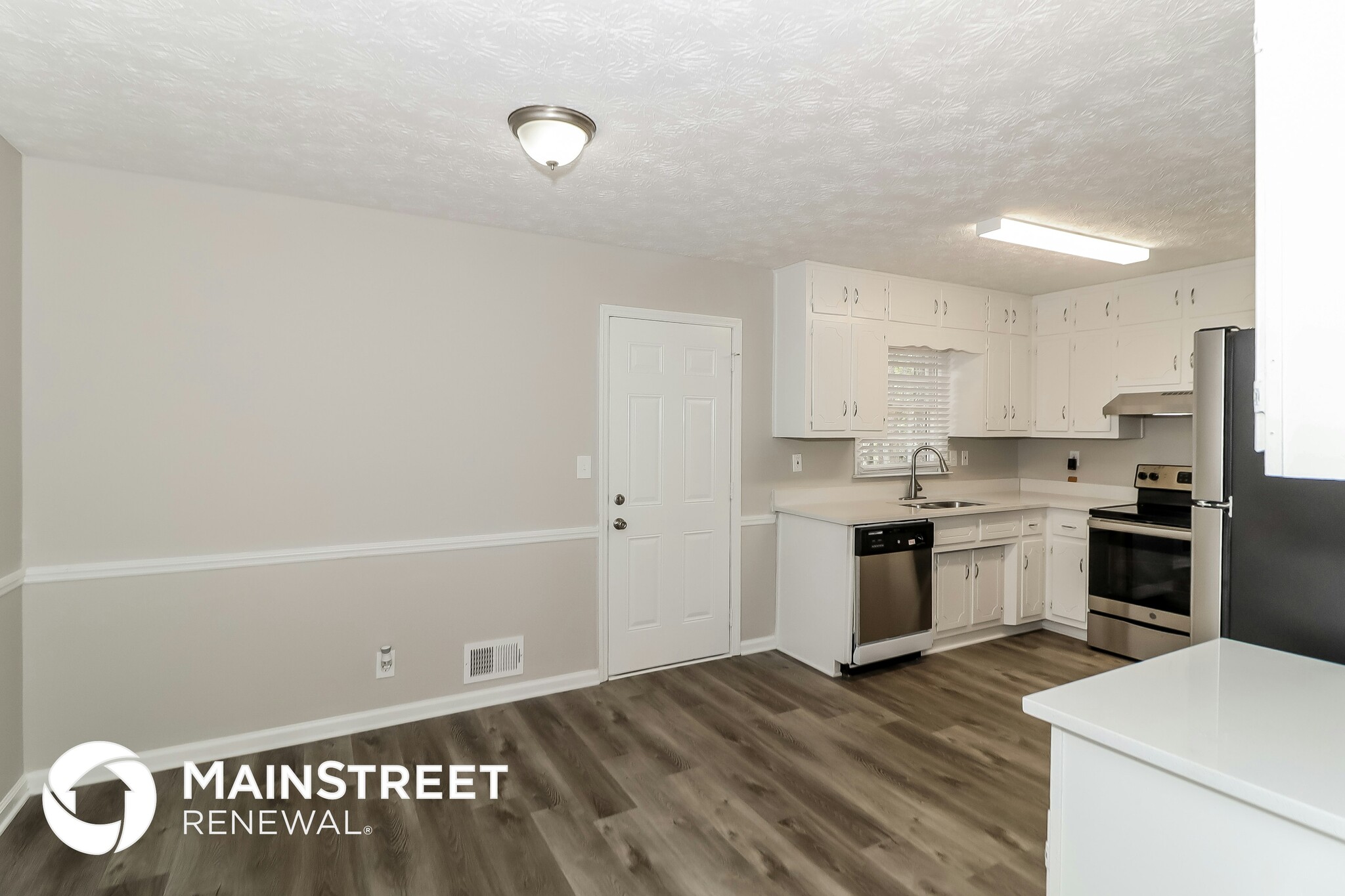 Building Photo - 1401 Timbercrest Dr