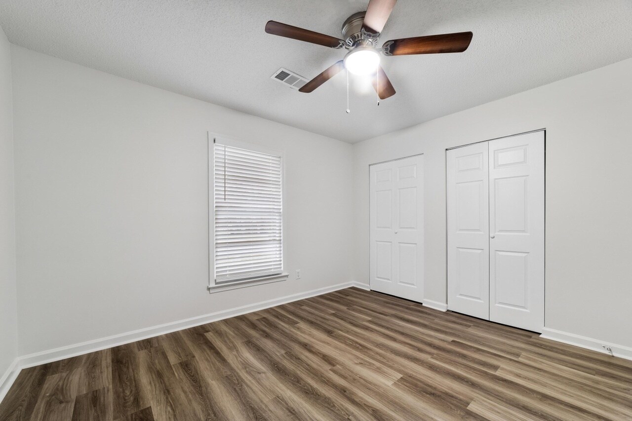 Bedroom 1 - 138 Braly Dr