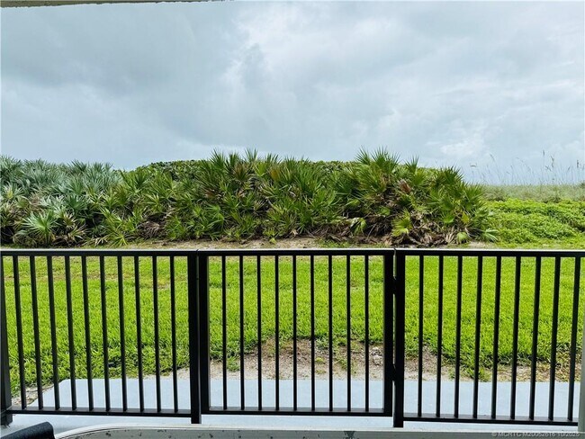 Building Photo - 9490 S Ocean Dr