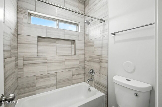 Building Photo - 14439 Aria Lopez Dr