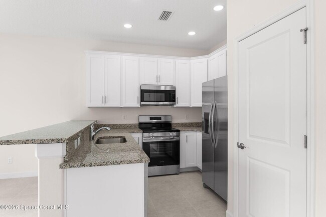 Building Photo - 199 Dayton Blvd