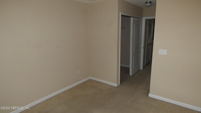 Building Photo - 625 Oakleaf Plantation Pkwy