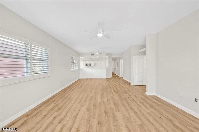 Building Photo - 14819 Laguna Dr