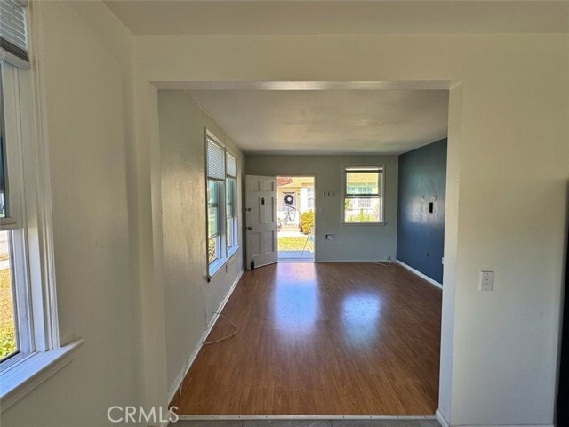 Building Photo - 2118 Cabrillo Ave