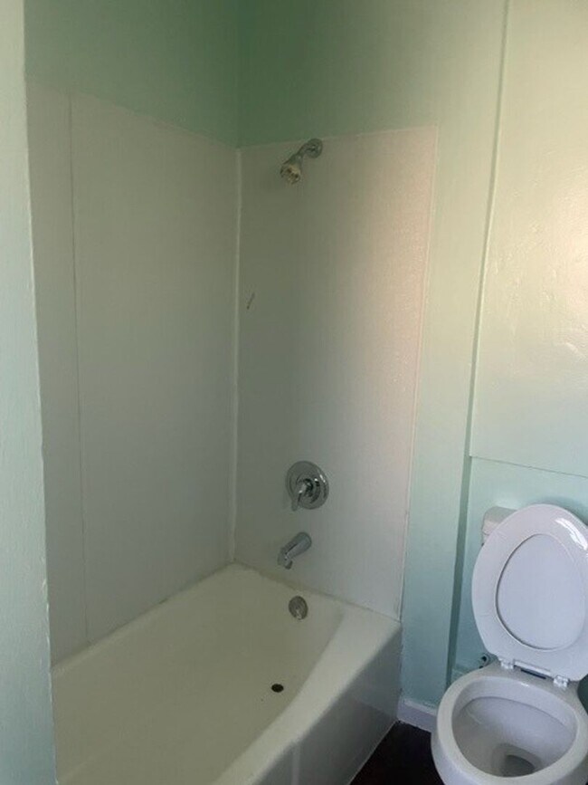 Building Photo - 1315 Washington Ave