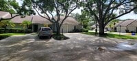 Building Photo - 701 Bannock Ln