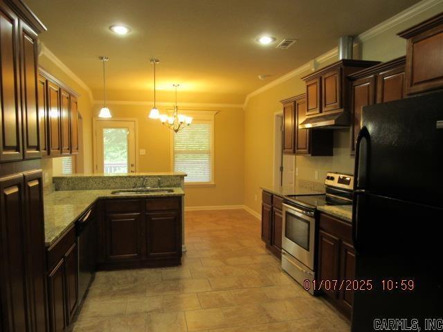 Building Photo - 2755 Gladstone Dr