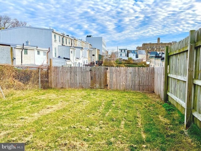 Building Photo - 173 Fountain St