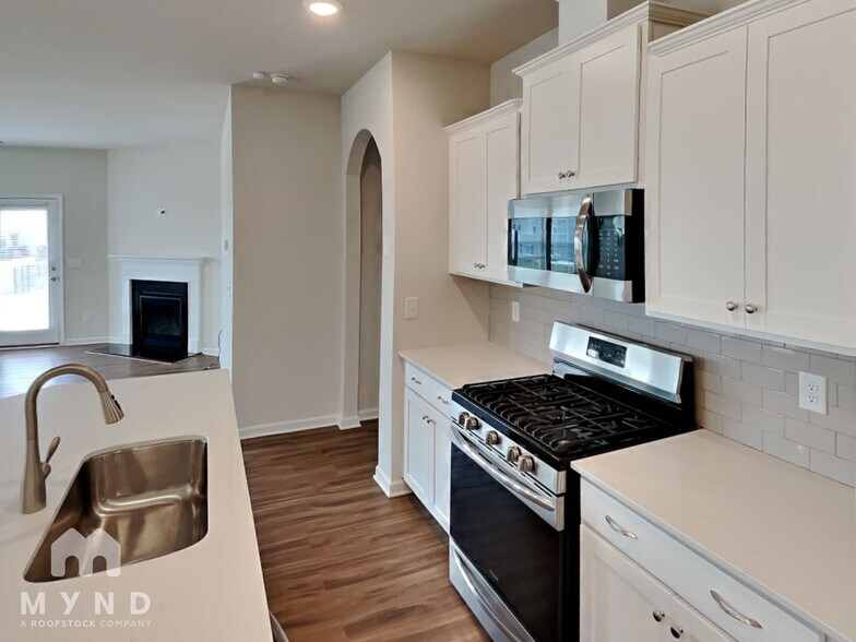 Building Photo - 118 Rooster Tail Ln