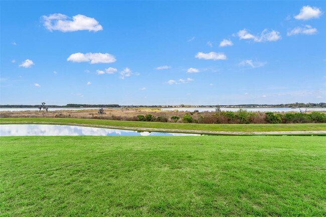 Building Photo - 31713 Sun Kettle Lp