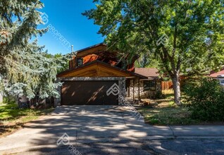 Building Photo - Spacious Home for Rent in Glenwood Springs...