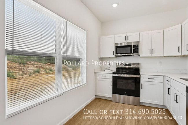 Building Photo - 70 Santo Domingo Dr