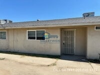Building Photo - 1121 Roselawn Ave