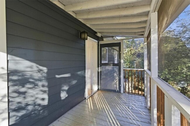 Building Photo - 693 Glenwood Ave SE