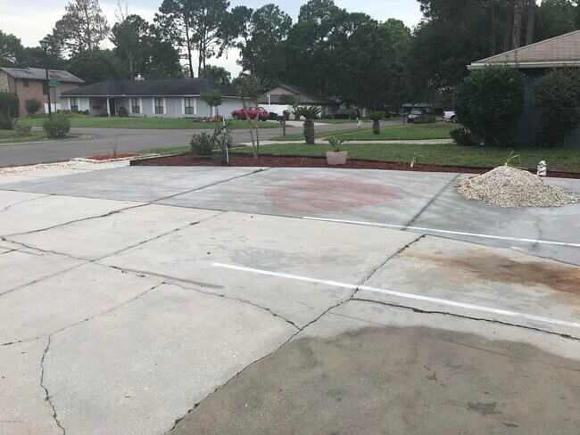 Building Photo - 8179 Crosswind Rd