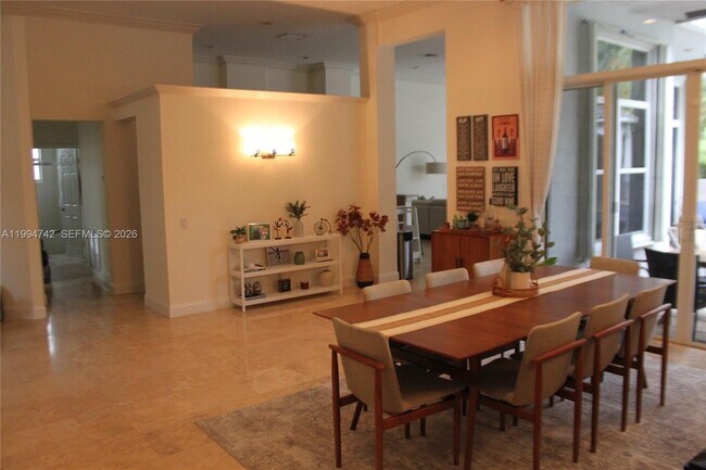 Building Photo - 870 Reflection Ln