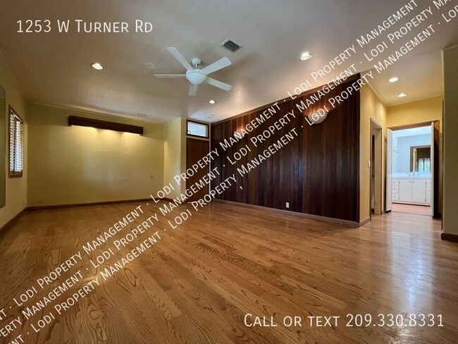 Building Photo - 1253 W Turner Rd