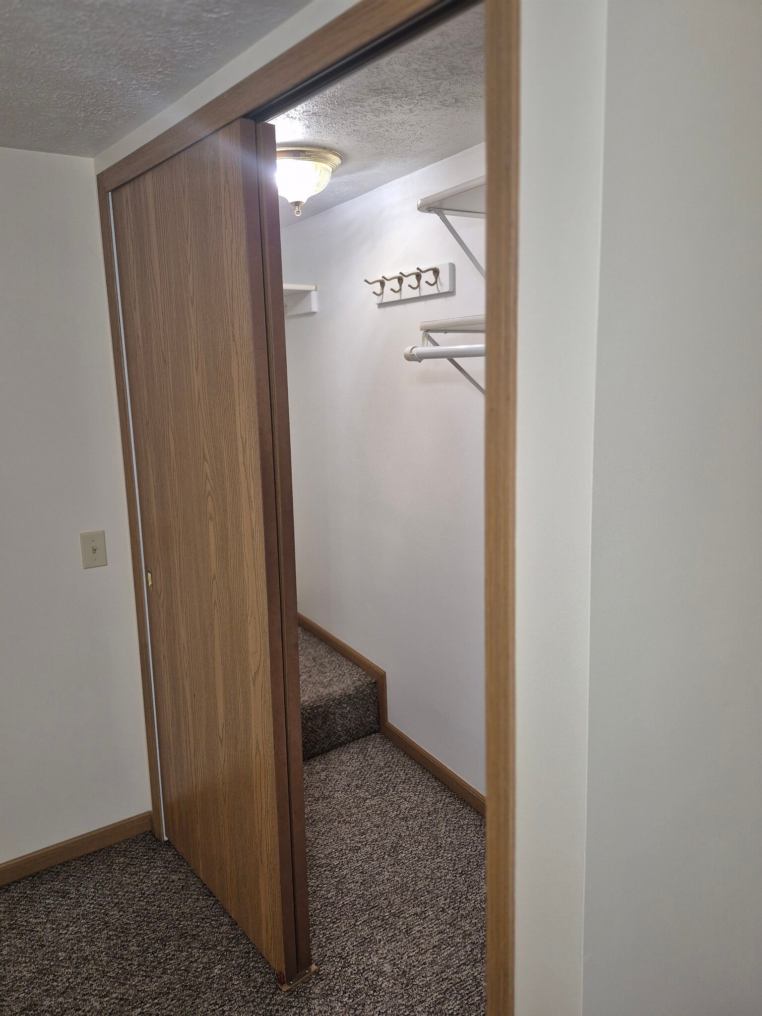 Bed #1 closet - 1451 Alden Ave SW