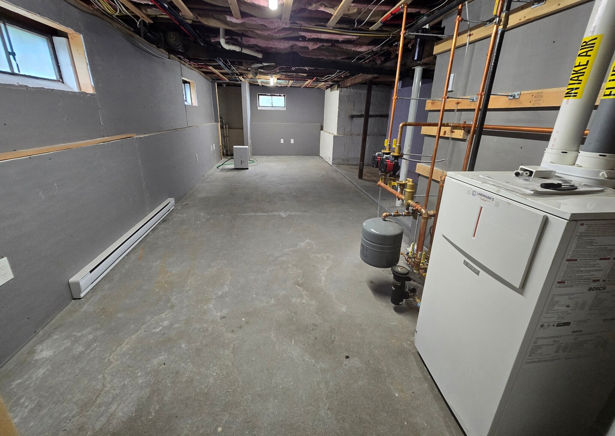 Building Photo - 399 Shawsheen Ave