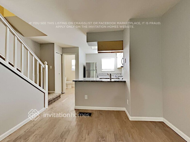 Building Photo - 11845 E Kepner Dr