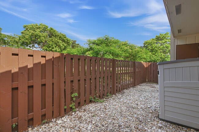 Building Photo - 11600 Timbers Way