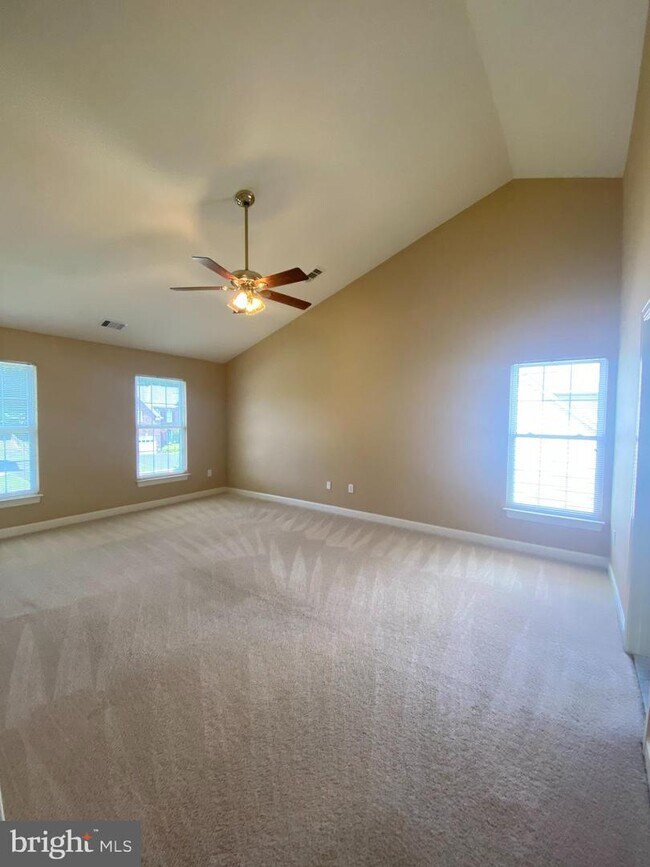 Building Photo - 11117 Innsbrook Way