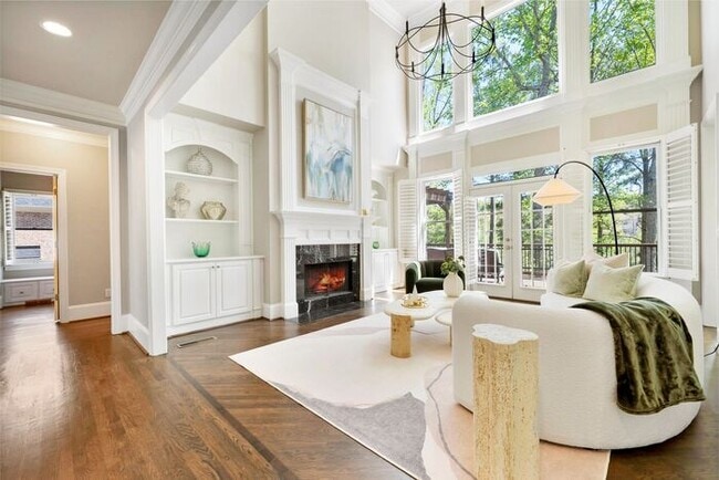 Building Photo - 7015 Blackthorn Ln