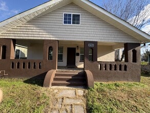 Building Photo - 1615 Dora St