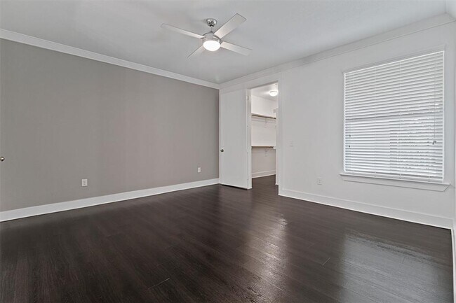 Building Photo - 3300 Towers Blvd