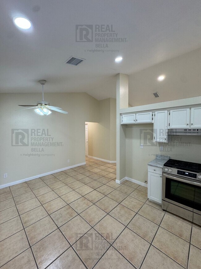 Building Photo - Corner-Lot Charmer with Open Layout and Sp...
