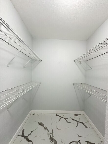 Building Photo - 5266 Gate Lake Rd