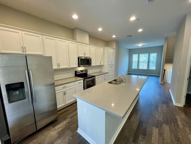 Building Photo - 472 Windmill Palm Cir