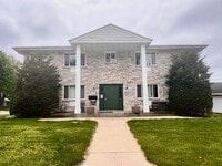 Building Photo - 1513 E Harding Dr