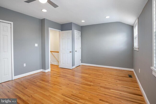 Building Photo - 3804 Keller Ave