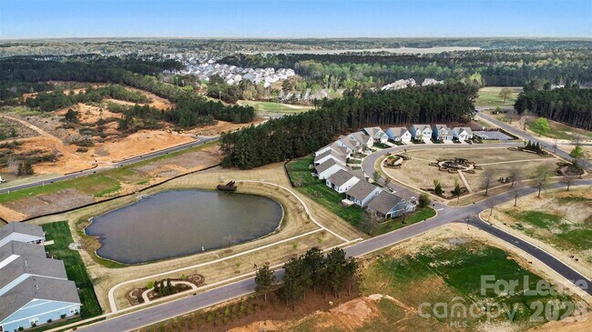 Building Photo - 23156 Goose Down Ln