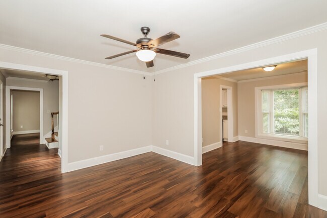 Building Photo - 9907 Fairway Ridge Rd