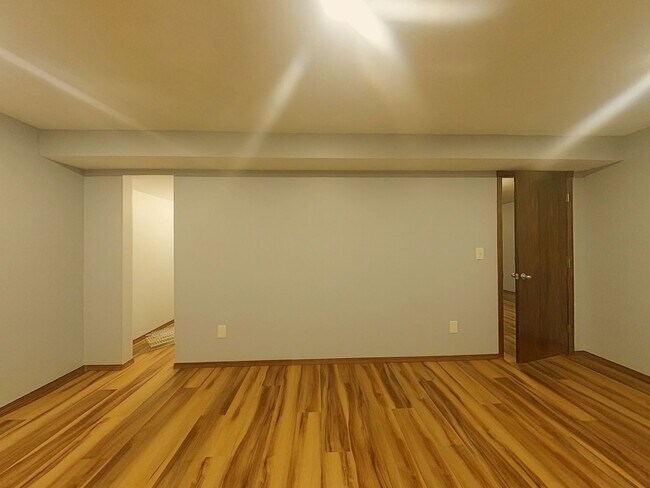 Building Photo - 4 Bedroom Wichita House - Maize School Dis...