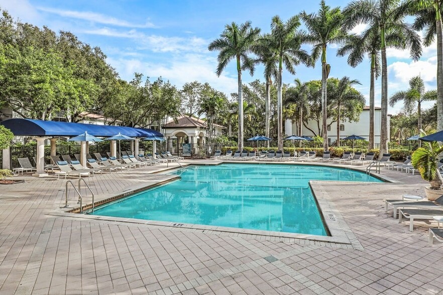 Primary Photo - The Cove at Boynton Beach Apartments