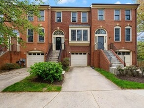 Building Photo - 1337 Templeton Pl