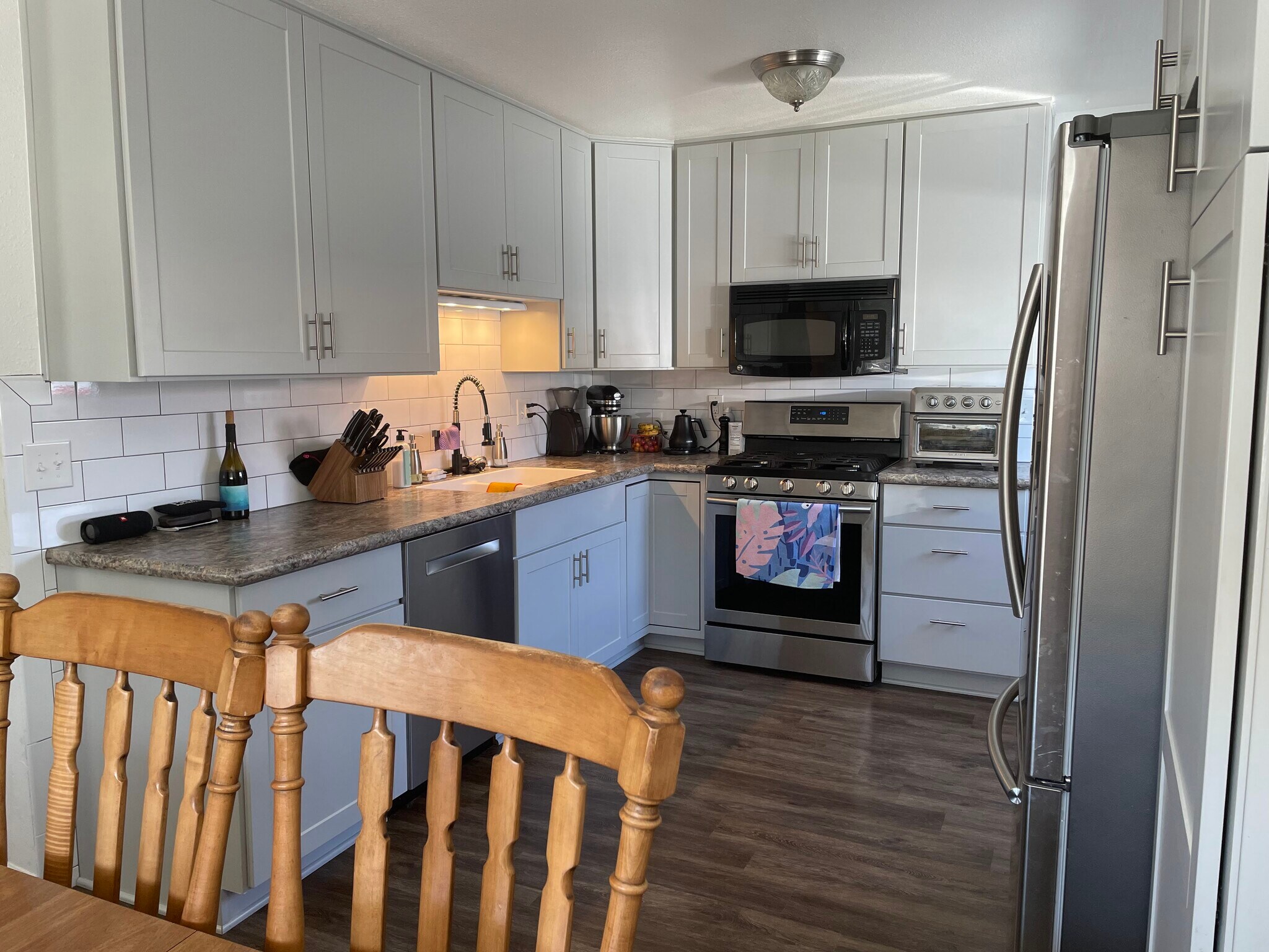 Kitchen - 9291 High St