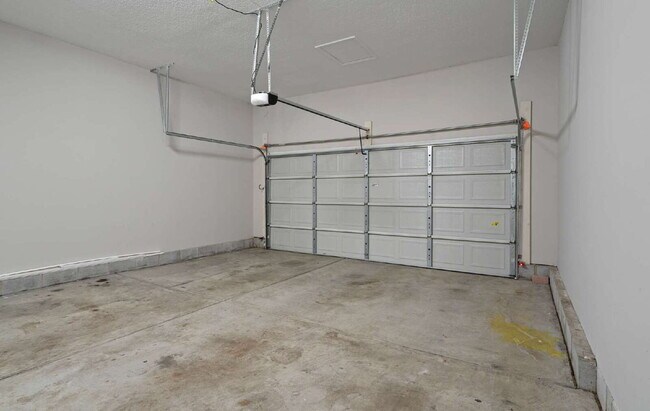 Building Photo - Charming 2-Story Home in Sought After Apex, NC