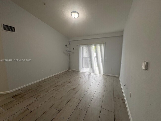 Building Photo - 15480 SW 284th St